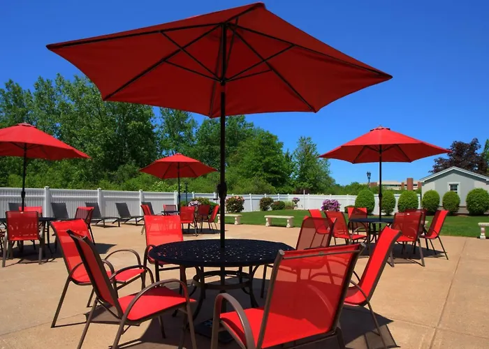 Comfort Inn & Suites Hadley - Amherst